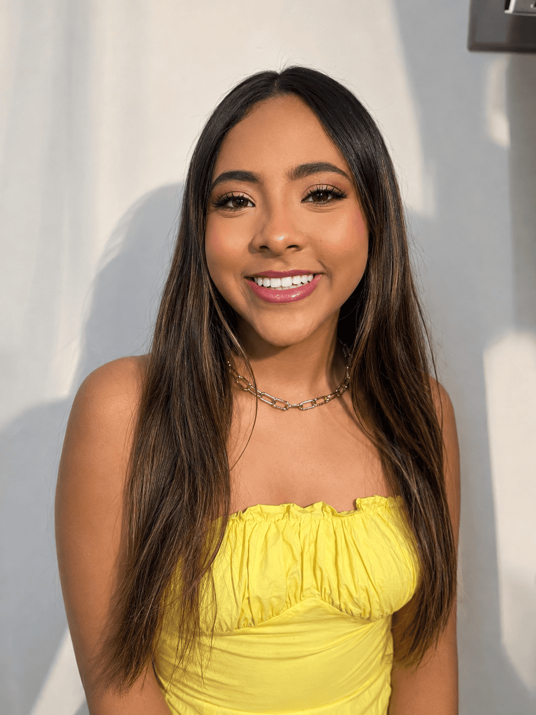 Sweet 16 hair and makeup look, modern and special